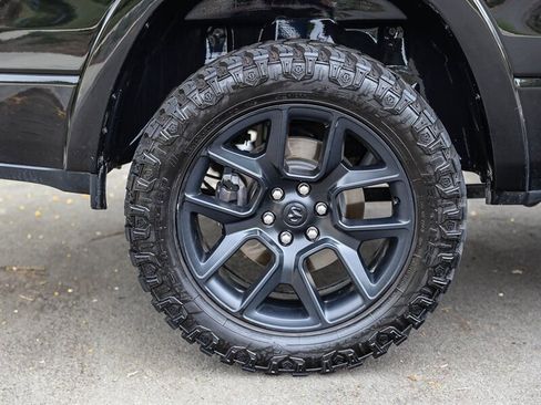 Used 2022 RAM 1500 Laramie AWD/4WD image 13