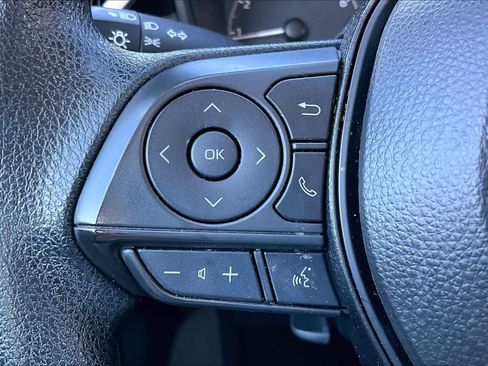 Used 2024 Toyota Corolla LE FWD image 20