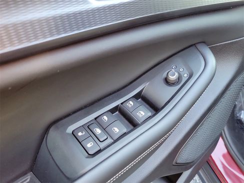 Certified 2024 Jeep Grand Cherokee Laredo X w/ Trailer Tow Package image 24