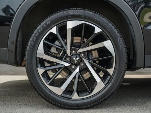 Used 2024 Mitsubishi Outlander SE FWD image 23