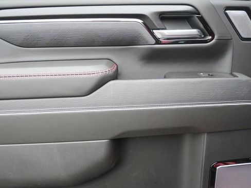 Used 2026 GMC Sierra 2500 AT4X image 16