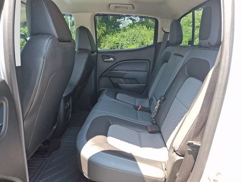 Used 2016 Chevrolet Colorado Z71 AWD/4WD image 10