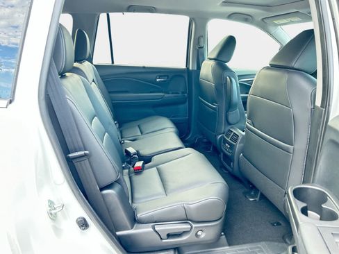 Used 2022 Honda Pilot Special Edition image 13