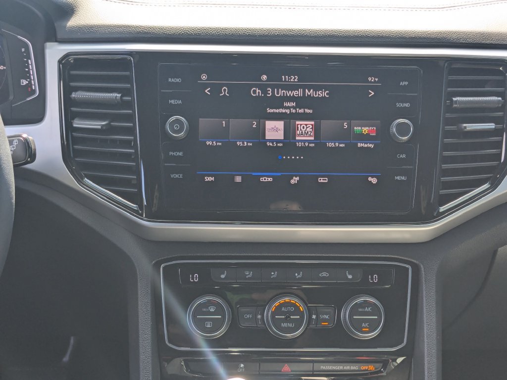 Used 2023 Volkswagen Atlas Cross Sport SE FWD image 5