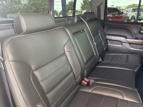 Used 2018 GMC Sierra 1500 Denali w/ Denali Ultimate Package AWD/4WD image 11