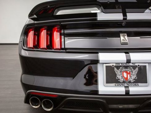 Used 2020 Ford Mustang Shelby GT350 w/ Technology Package image 34