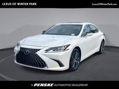 Used 2025 Lexus ES 350 w/ Premium Package