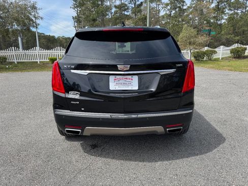 Used 2017 Cadillac XT5 Platinum image 34