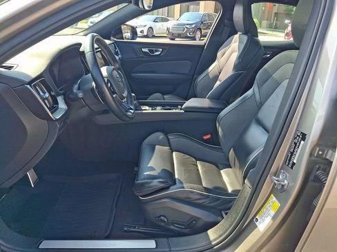 Used 2019 Volvo S60 T6 R-Design AWD/4WD image 14