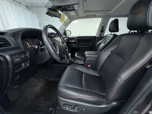 Certified 2023 Toyota 4Runner TRD Off-Road Premium w/ Moonroof Package image 4