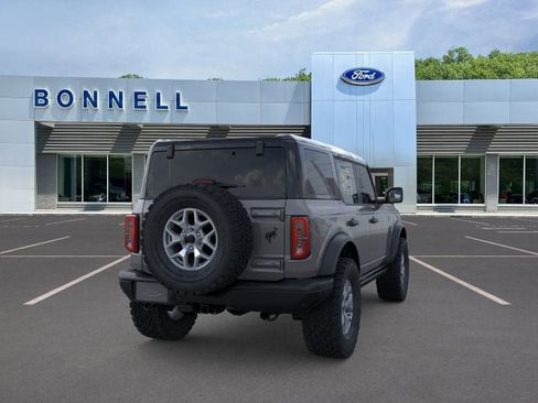 New 2025 Ford Bronco Badlands image 8