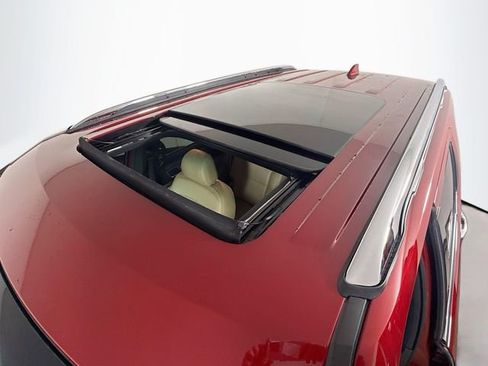 Used 2016 Ford Explorer Limited image 24