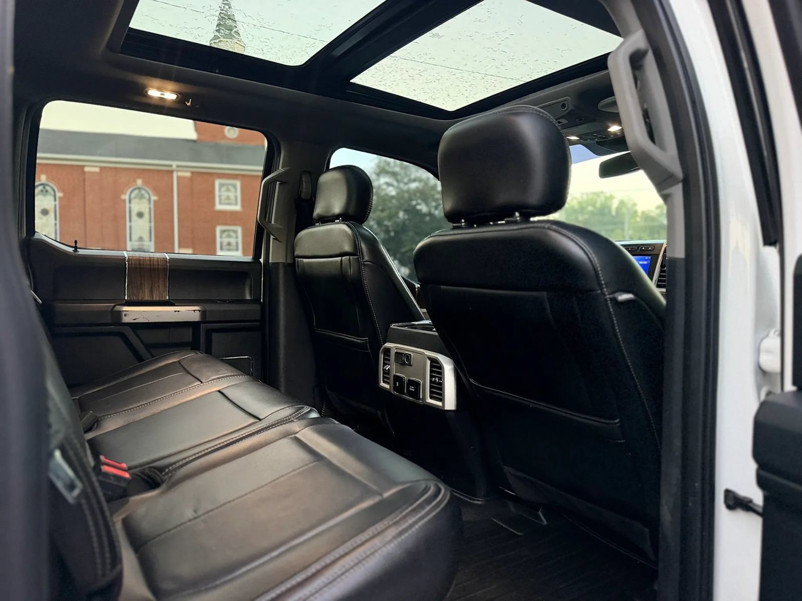 Used 2020 Ford F150 Lariat AWD/4WD image 16