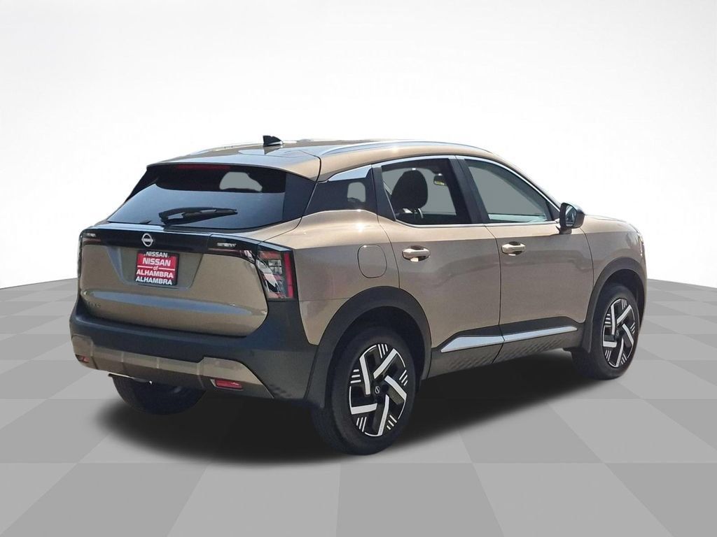 Certified 2026 Nissan Kicks SV FWD image 5