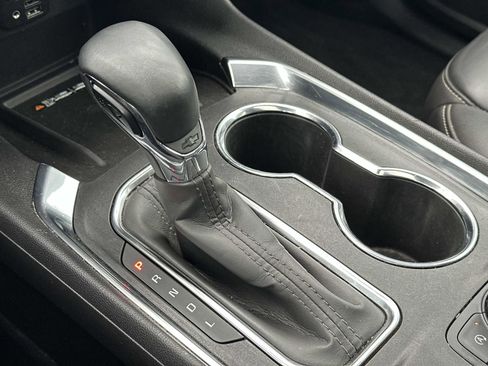 Certified 2023 Chevrolet Traverse LT w/ LT Premium Package image 33