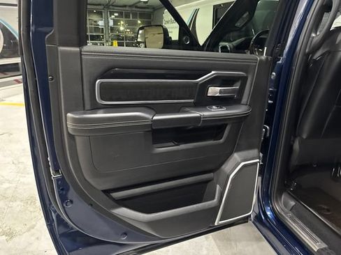 Used 2022 RAM 2500 Laramie AWD/4WD image 19