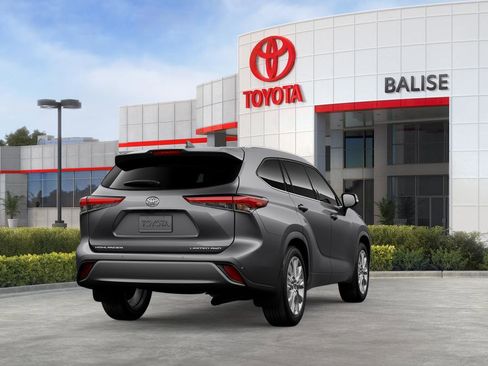 New 2026 Toyota Highlander Limited image 9
