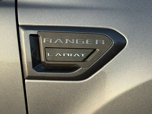 Certified 2022 Ford Ranger Lariat w/ Tremor Off-Road Package AWD/4WD image 3