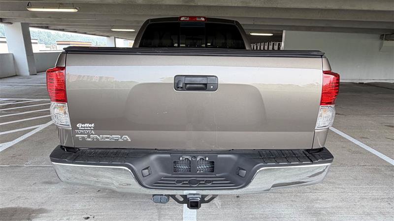 Used 2012 Toyota Tundra 2WD Double Cab w/ SR5 Pkg image 4
