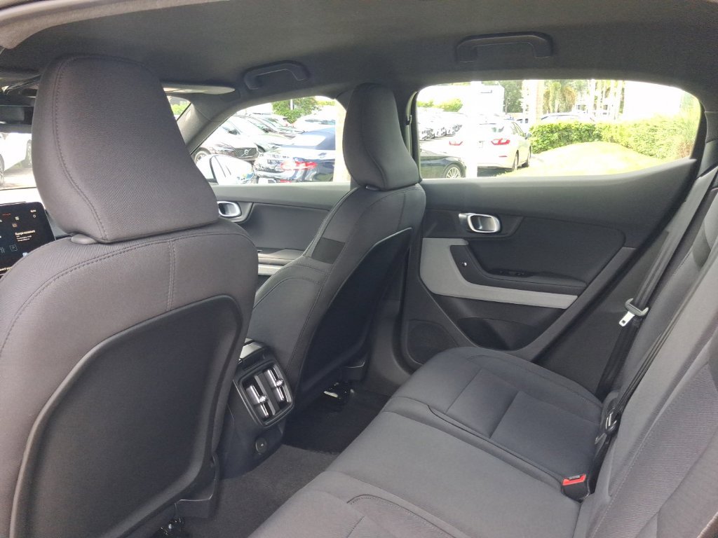 Used 2024 Polestar Polestar 2 AWD/4WD image 6