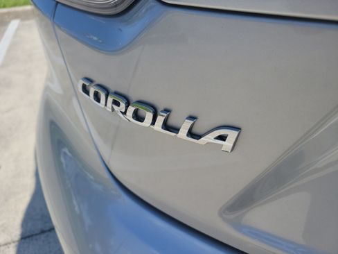 Used 2024 Toyota Corolla LE FWD image 10