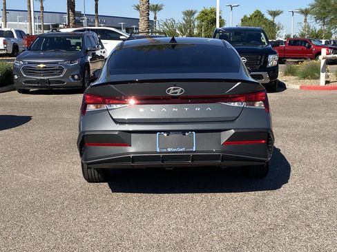Certified 2025 Hyundai Elantra Sport image 4