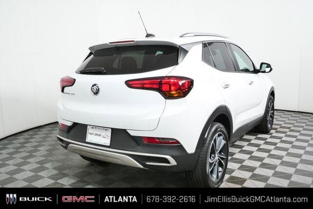 Certified 2022 Buick Encore GX Select FWD image 3