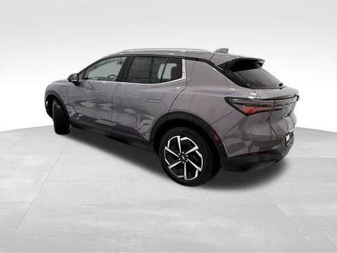 New 2026 Chevrolet Equinox EV LT image 2