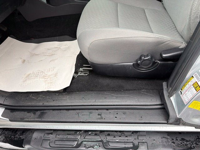 Used 2023 Toyota Tacoma SR RWD image 11