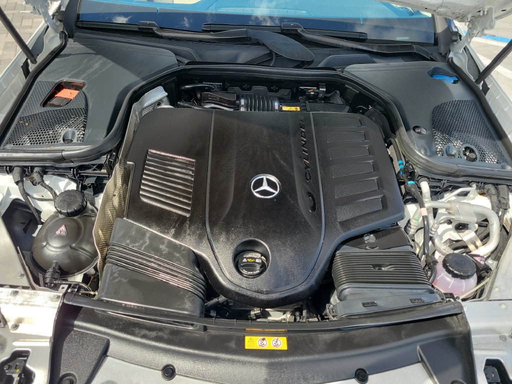 Used 2023 Mercedes-Benz E 450 4MATIC Cabriolet image 29