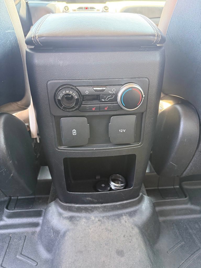 Used 2020 Ford Explorer XLT w/ Equipment Group 202A AWD/4WD image 14