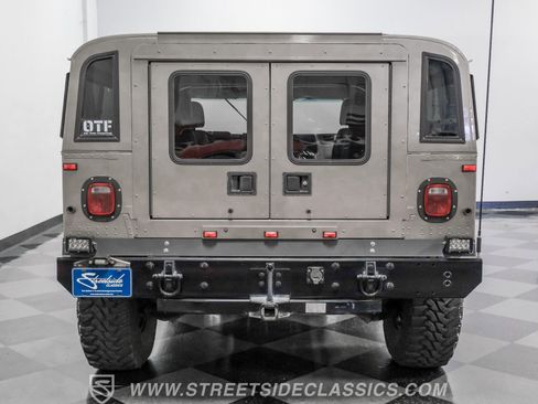 Used 2002 HUMMER H1 4-Door Wagon image 11
