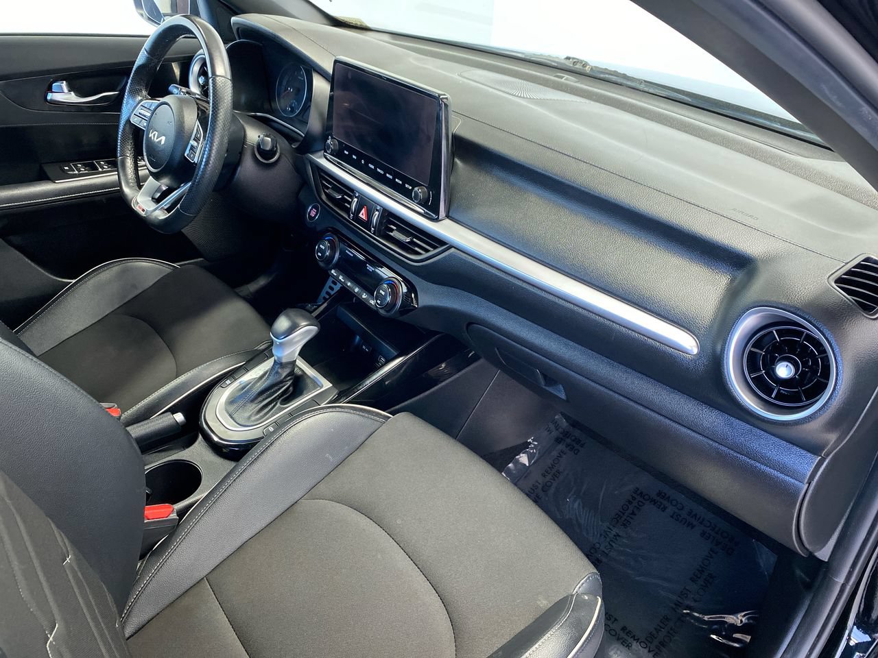 Certified 2023 Kia Forte GT-Line FWD image 29
