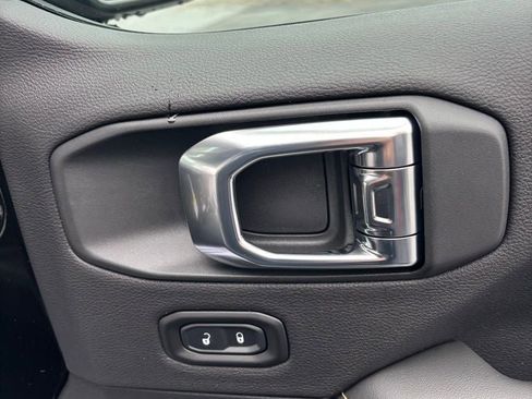 New 2026 Jeep Wrangler Unlimited Sahara image 17