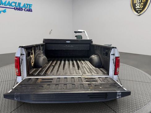 Used 2016 Ford F150 XL w/ Heavy-Duty Payload Package image 9