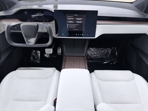 Used 2023 Tesla Model X Dual Motor All-Wheel Drive St image 2