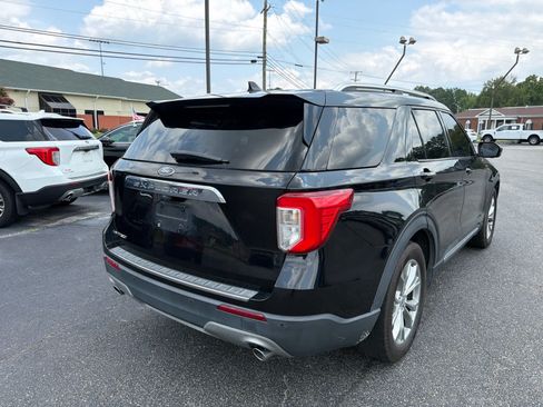 Used 2021 Ford Explorer Limited w/ Equipment Group 301A RWD image 3