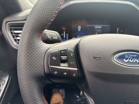 Used 2023 Ford Escape ST-Line w/ Tech Pack #1 AWD/4WD image 20