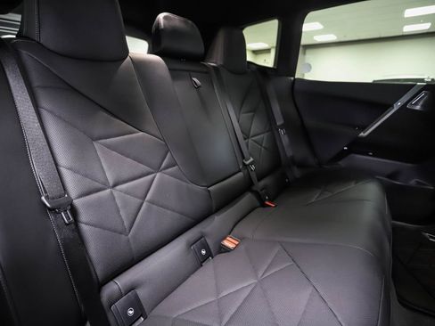 Used 2025 BMW iX M60 w/ Luxury Package image 26