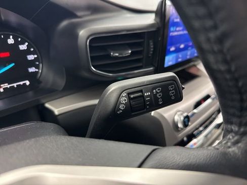 Used 2021 Ford Explorer XLT w/ Equipment Group 202A image 42