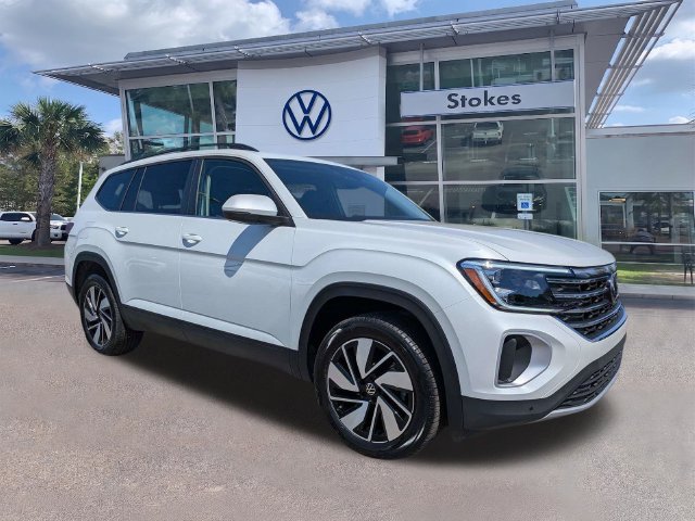 New 2026 Volkswagen Atlas SE FWD image 2