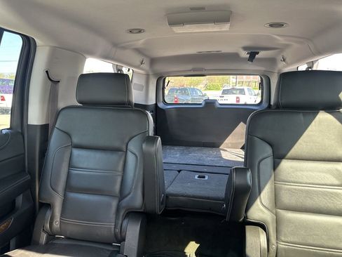 Used 2015 GMC Yukon XL Denali w/ Touring Package image 10