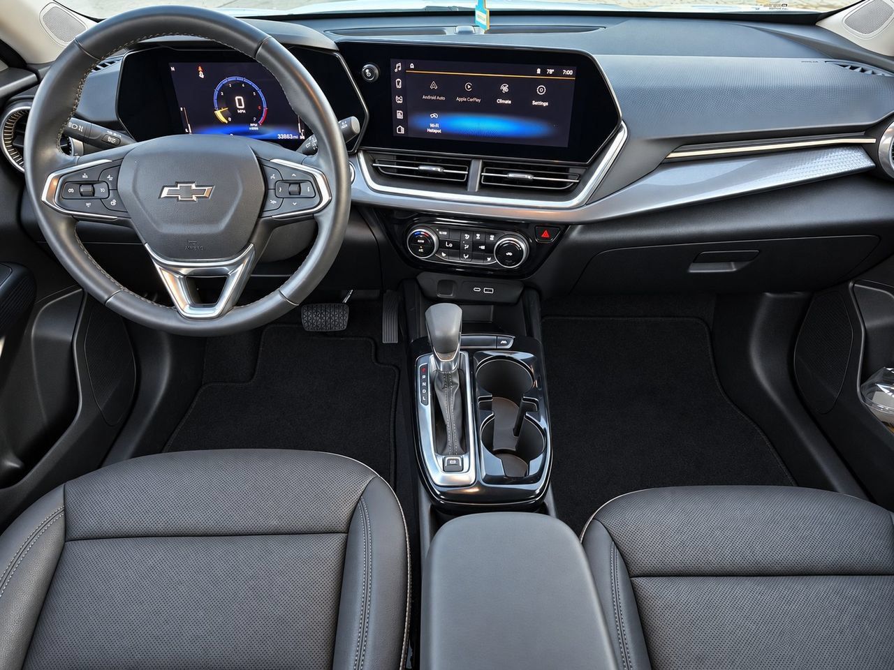 Used 2025 Chevrolet Trax ACTIV w/ Driver Confidence Package FWD image 26