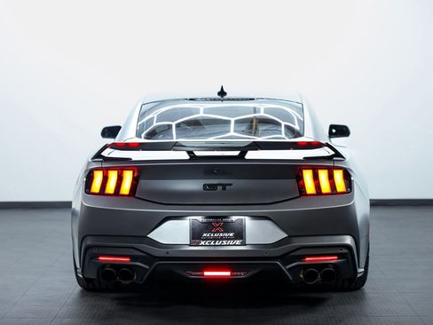 Used 2025 Ford Mustang GT Premium w/ GT Performance Package image 8