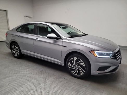 Used 2020 Volkswagen Jetta SEL image 11