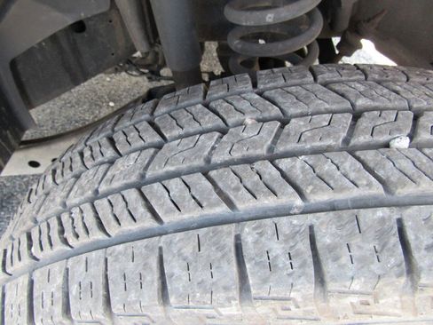 Used 2022 RAM 3500 Tradesman RWD image 11