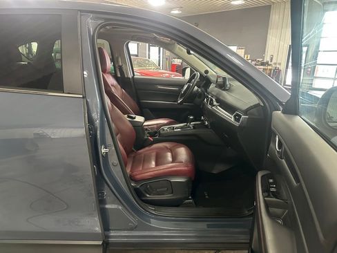 Used 2024 MAZDA CX-5 Carbon Edition image 28