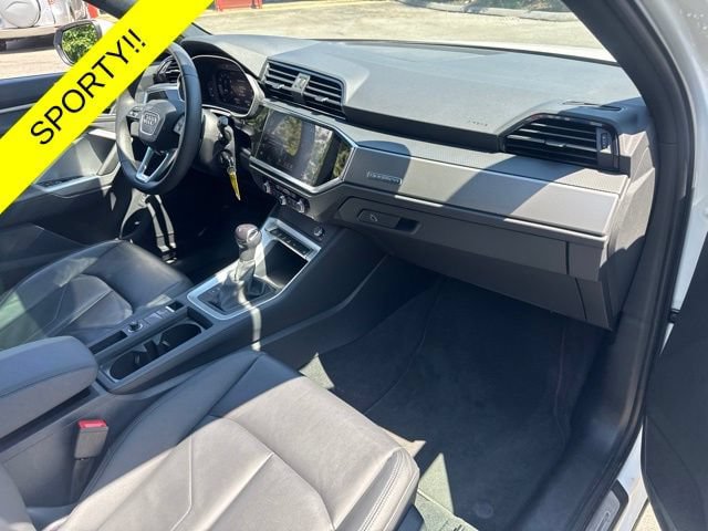 Used 2025 Audi Q3 2.0T Premium AWD/4WD image 24