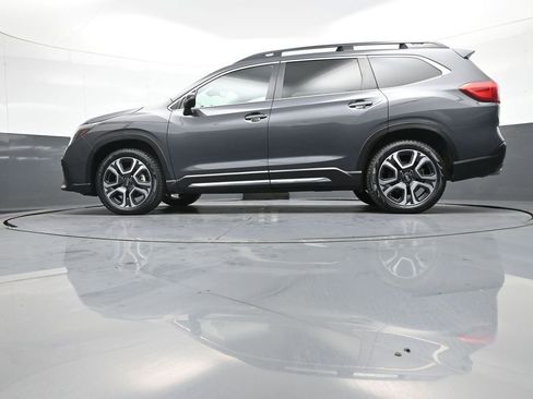 Used 2023 Subaru Ascent Limited image 35
