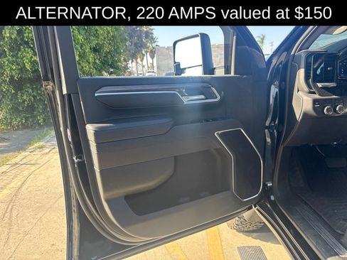 Used 2025 Chevrolet Silverado 2500 LT w/ Trail Boss Package AWD/4WD image 16